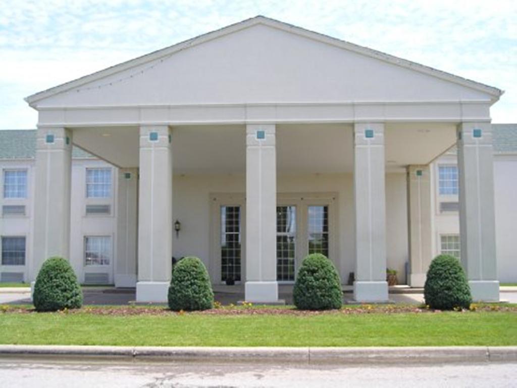 Moberly Inn & Suites Εξωτερικό φωτογραφία