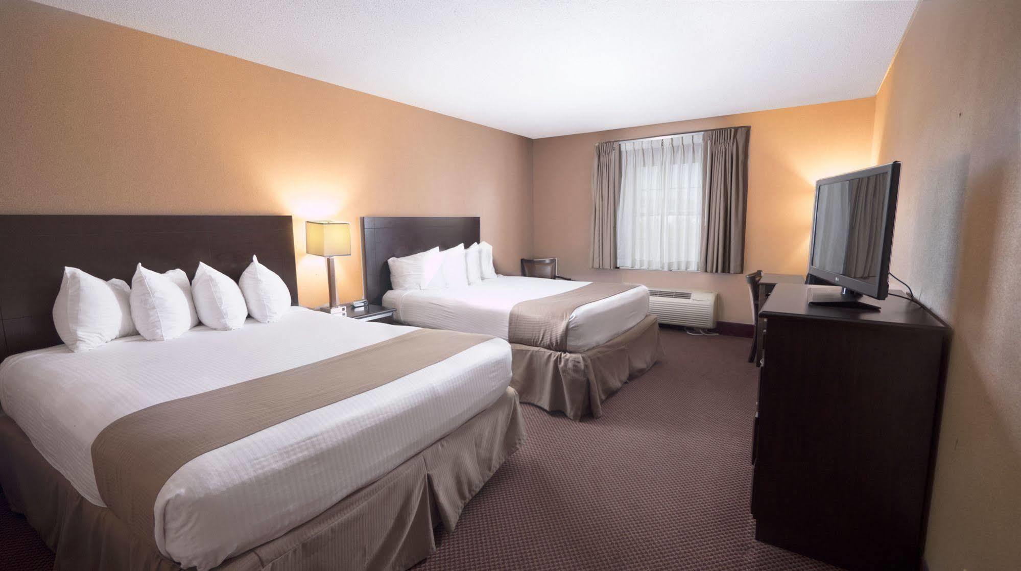 Moberly Inn & Suites Εξωτερικό φωτογραφία
